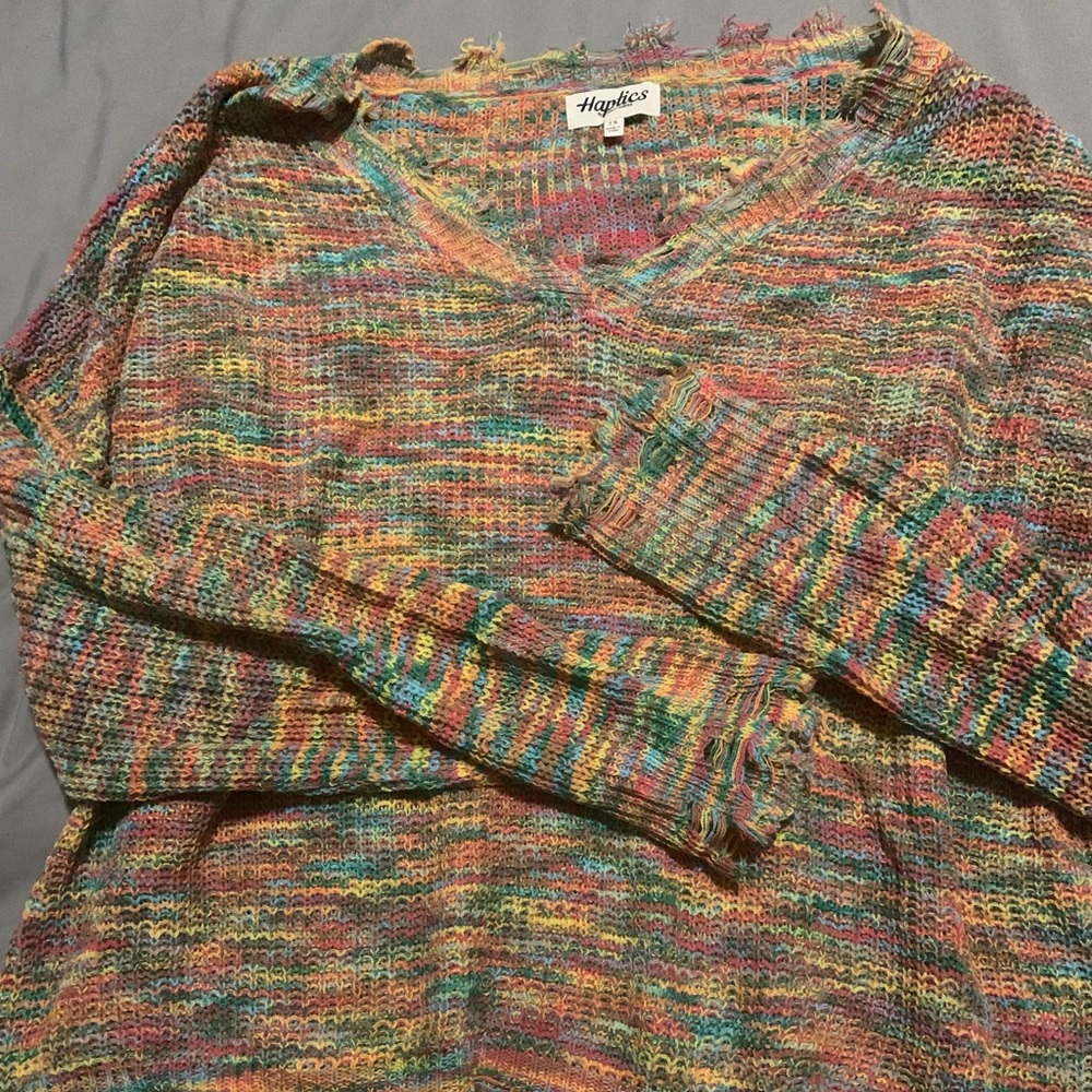 Plus size rainbow sweater lightly distressed - Picture 2 of 5